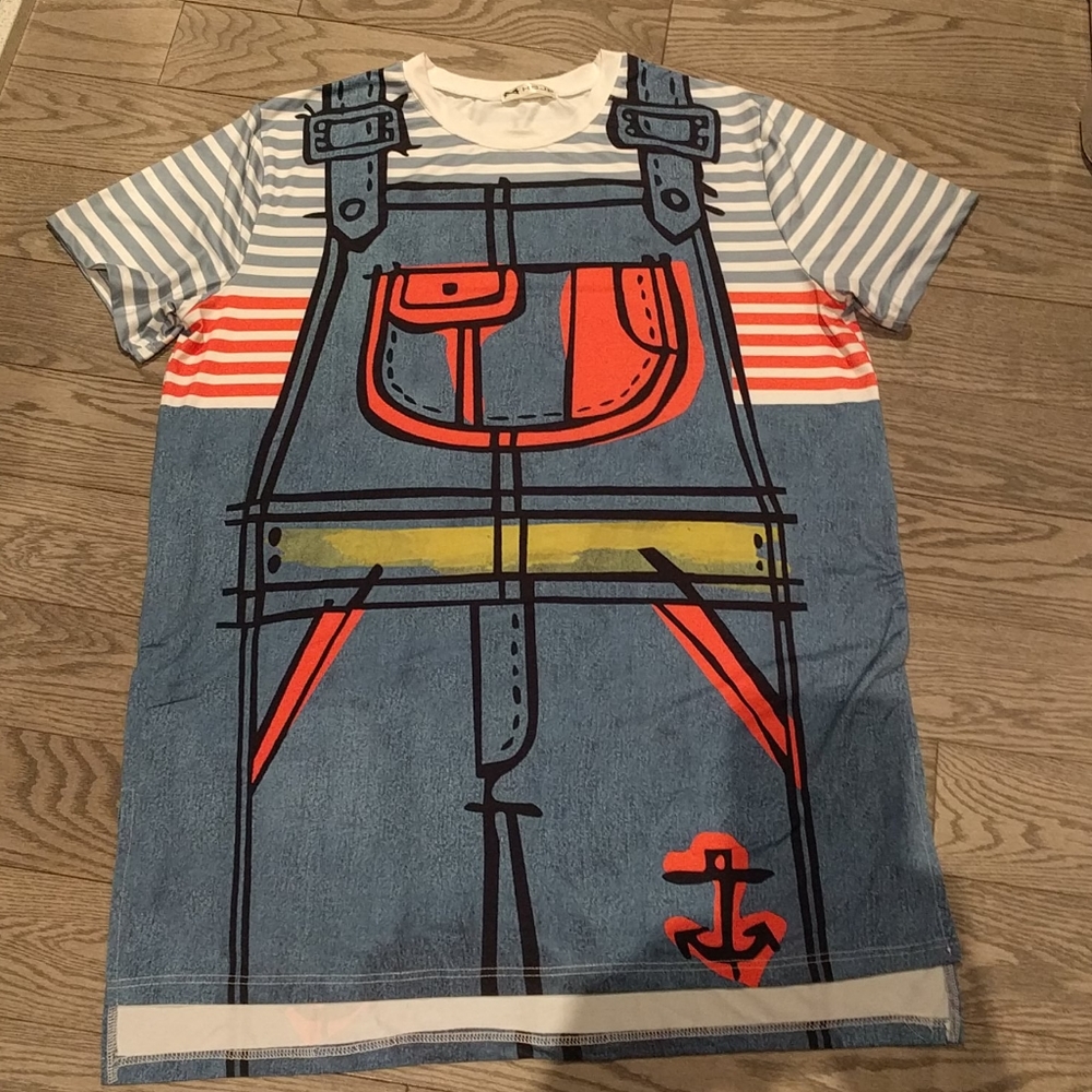 T shirt by H.S.J.P